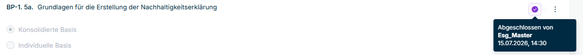 Eine abgeschlossene Frage, die beim Überfahren des Symbols 'Abgeschlossen' den Tooltip 'Abgeschlossen von *Benutzername*' mit Datum und Uhrzeit anzeigt.