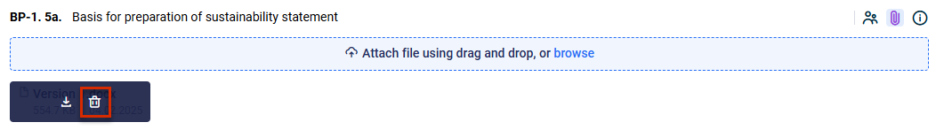 A question of the ESRS questionnaire with an attachment is displayed. The icon to delete is highlighted in red.
