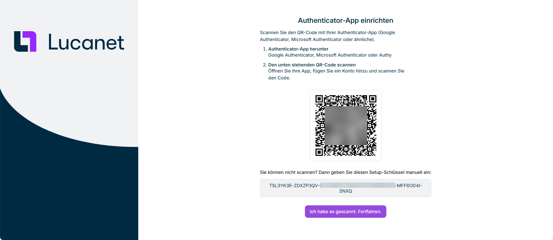 Die Seite 'Authenticator-App einrichten' mit den beiden Einrichtungsschritten, dem QR-Code und dem Setup-Schlüssel unter dem QR-Code.